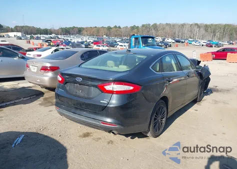 2014 Ford Fusion Se z USA, uszkodzony, nr VIN 3FA6P0HD1ER274687